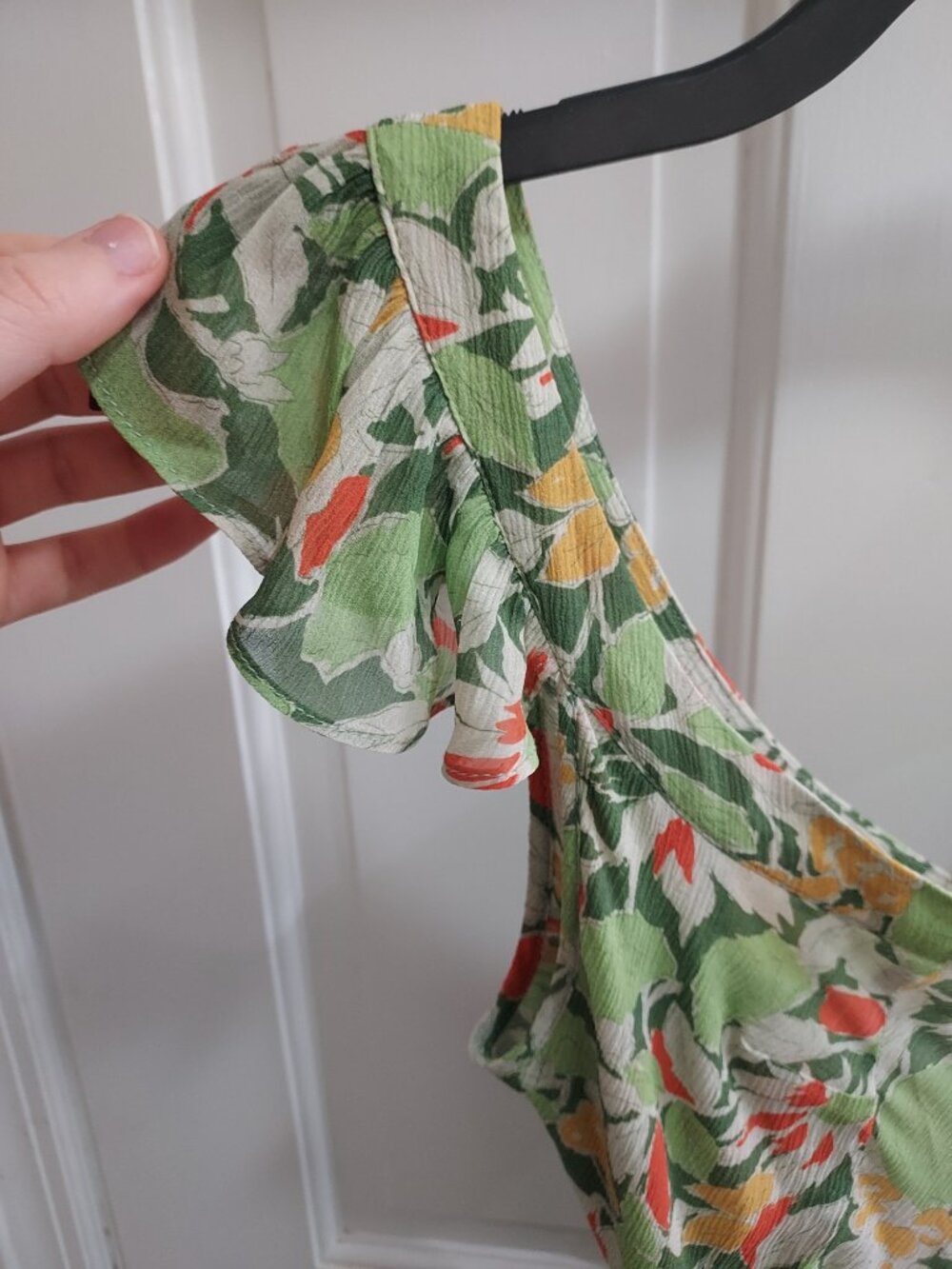 Realisation Par Lila Green Meadow Maxi Floral Sleeveless Scoop Neck Dress - Picture 5 of 10